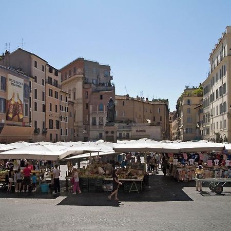 Appartamentino Campo Dei Fiori Rzym Zewnętrze zdjęcie