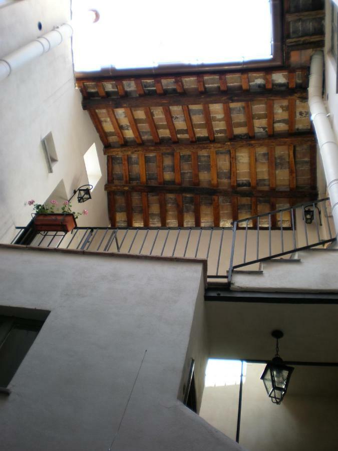 Appartamentino Campo Dei Fiori Rzym Zewnętrze zdjęcie